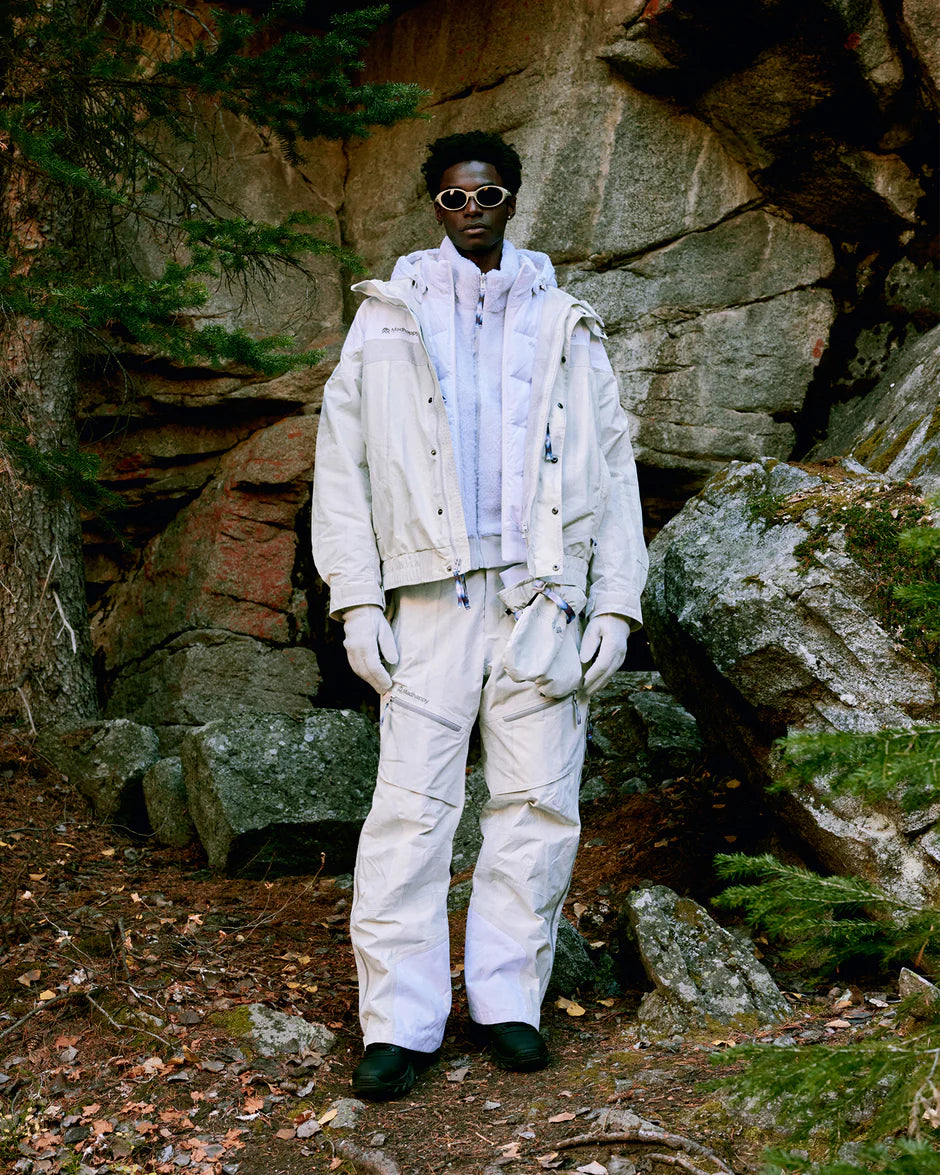 バサラ様おまとめVolcom★ビブパンツ＆ジャケット　Lサイズ12Y Columbia Sportswear FW22 Lookbook | Madhappy