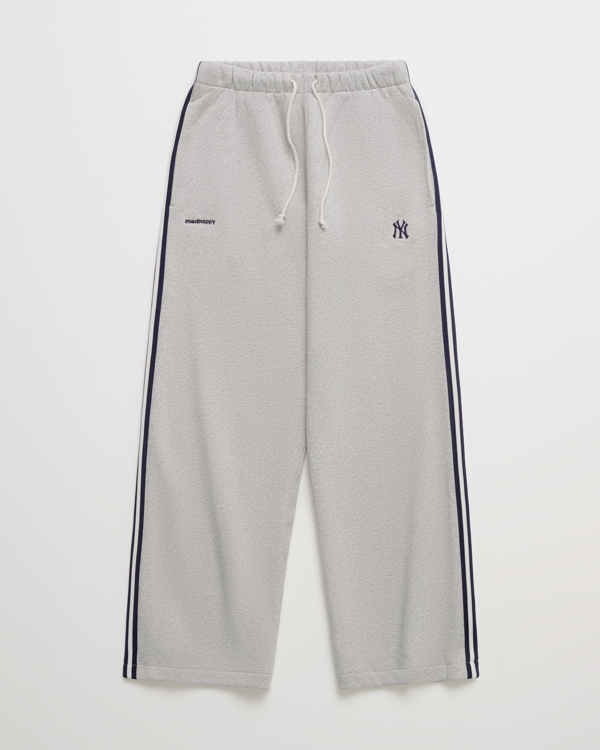 Yankees Stripe Fleece Straight Sweatpant | Madhappy