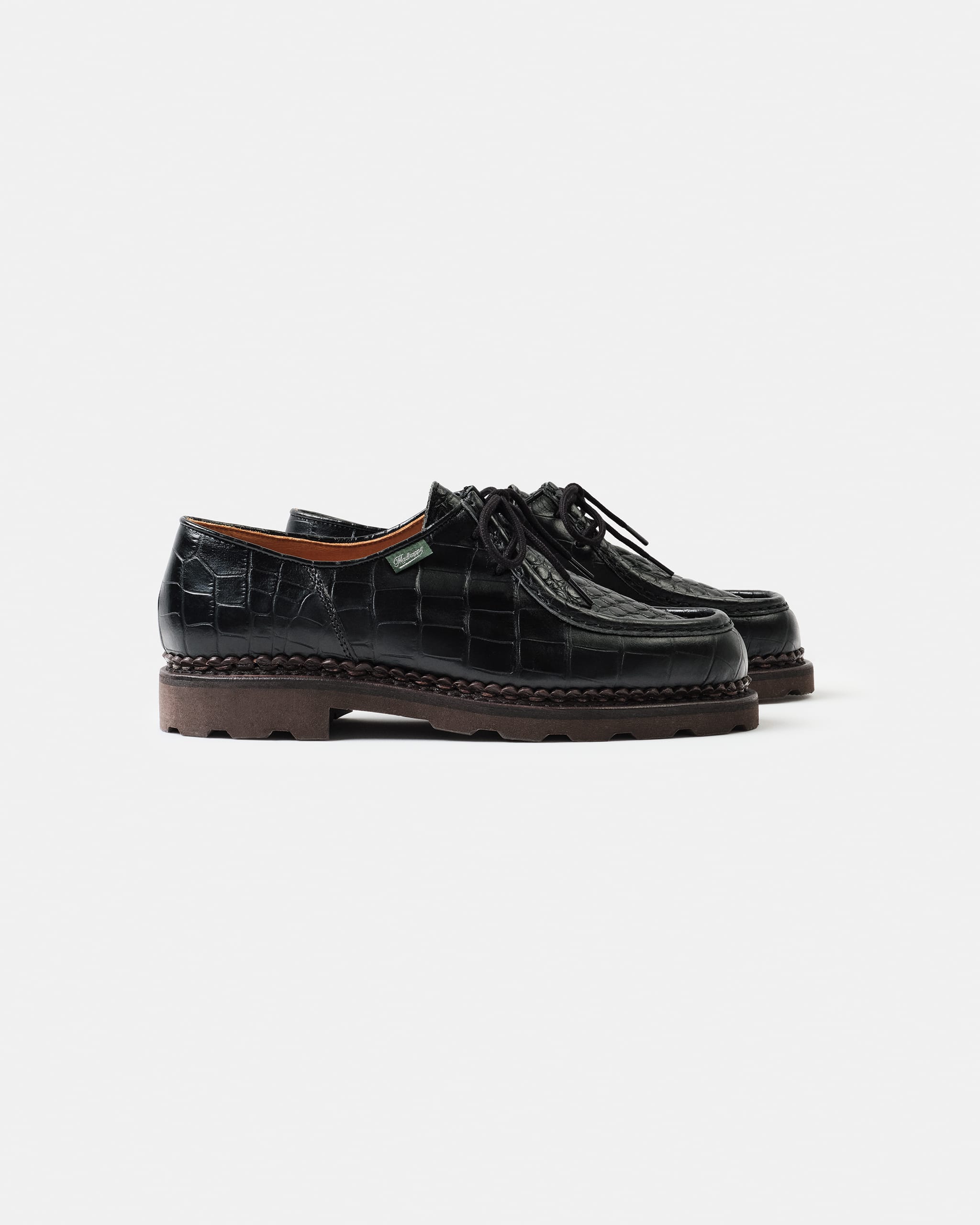 010126-Madhappy-Paraboot-Flat-