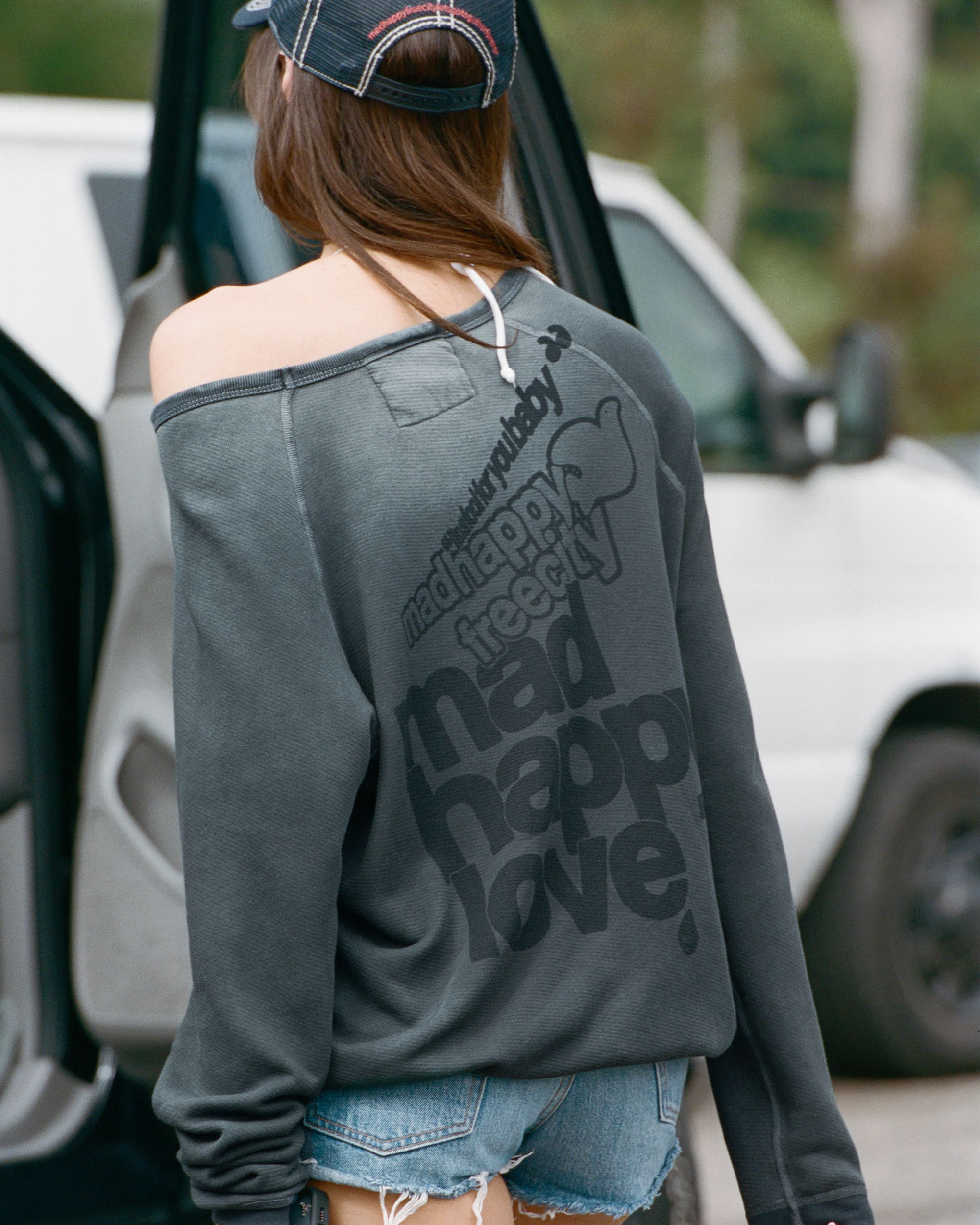 FREECITY Fleece Crewneck | Madhappy