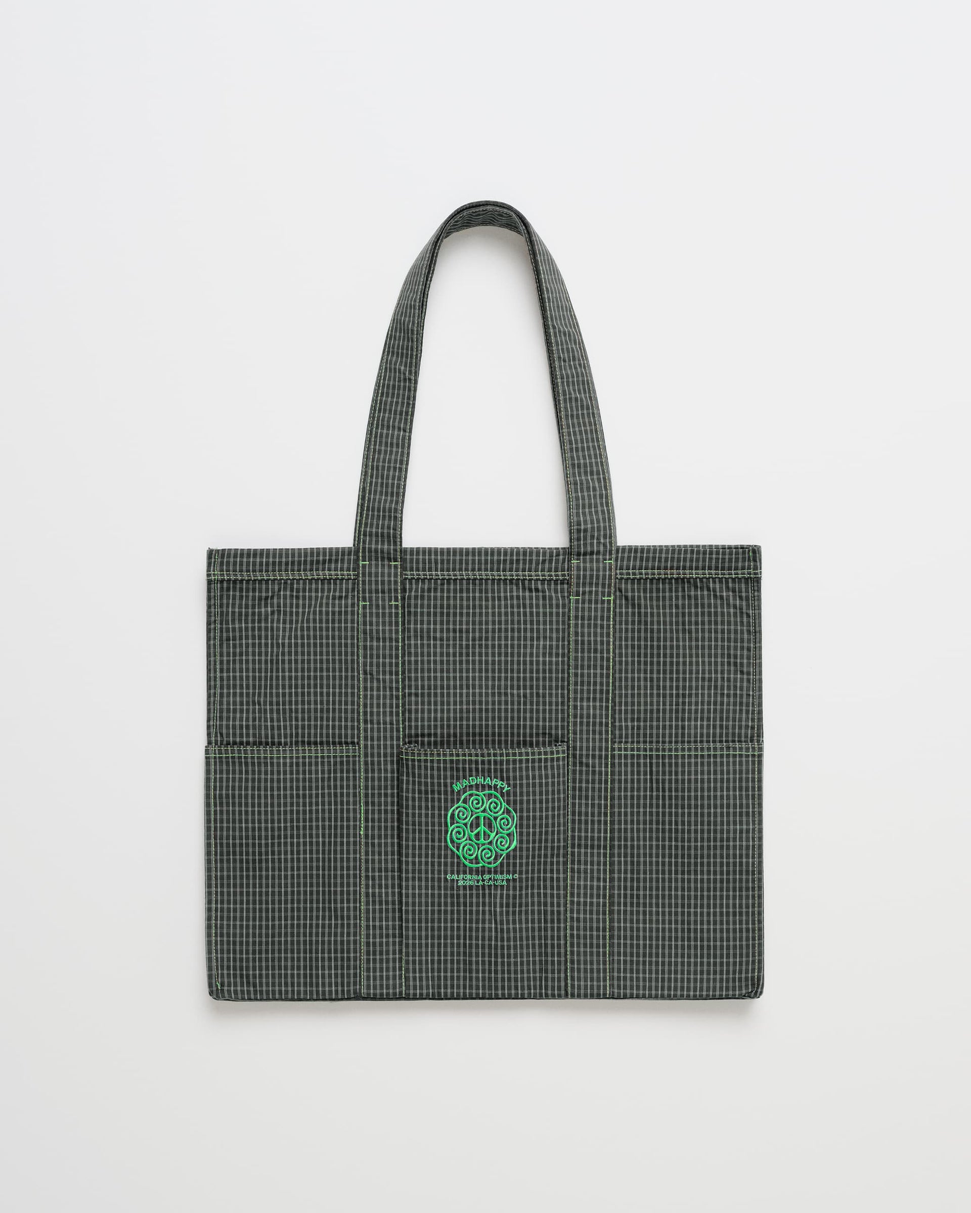 #noir-plaid - featured