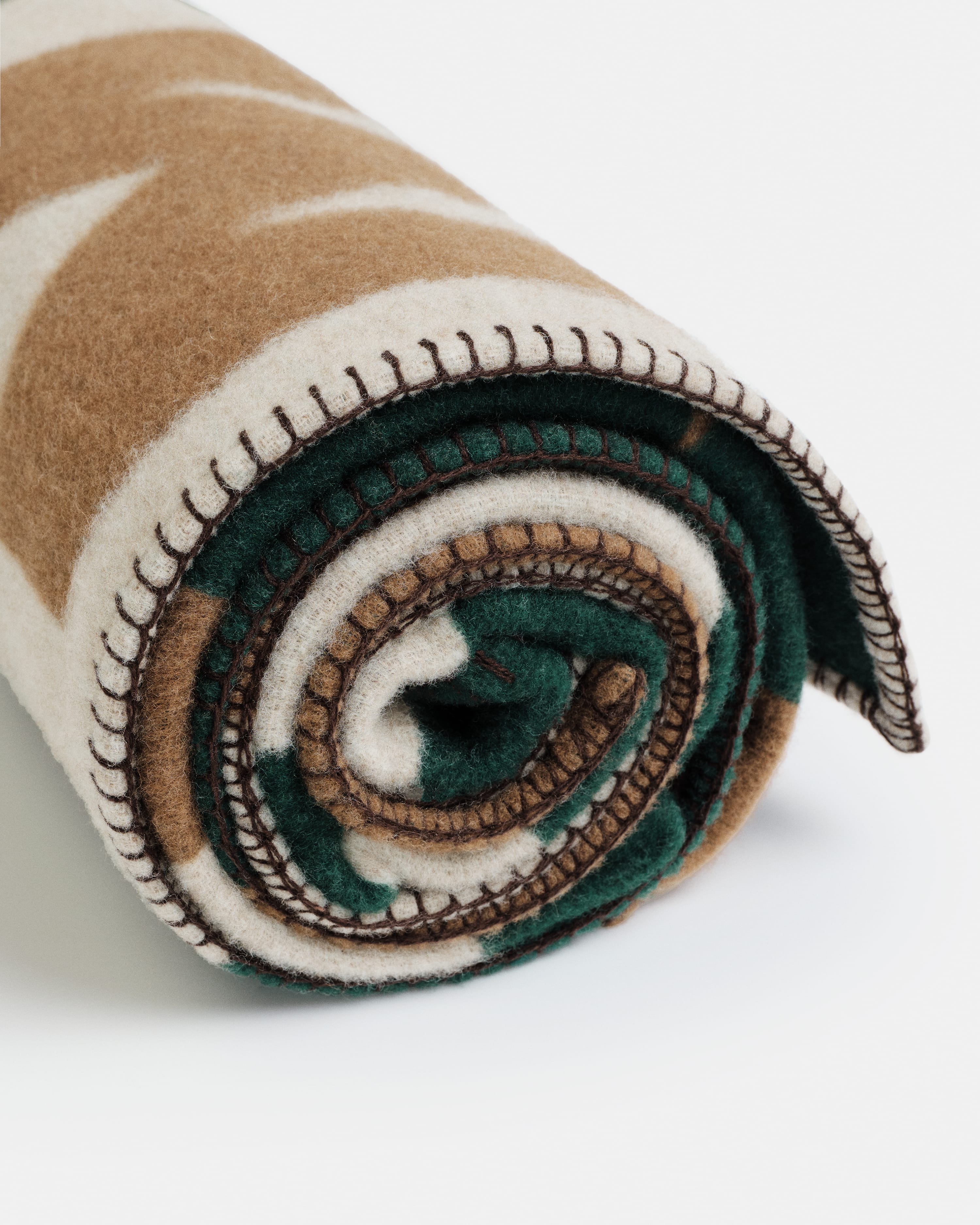 Marni Letter Blanket | Madhappy