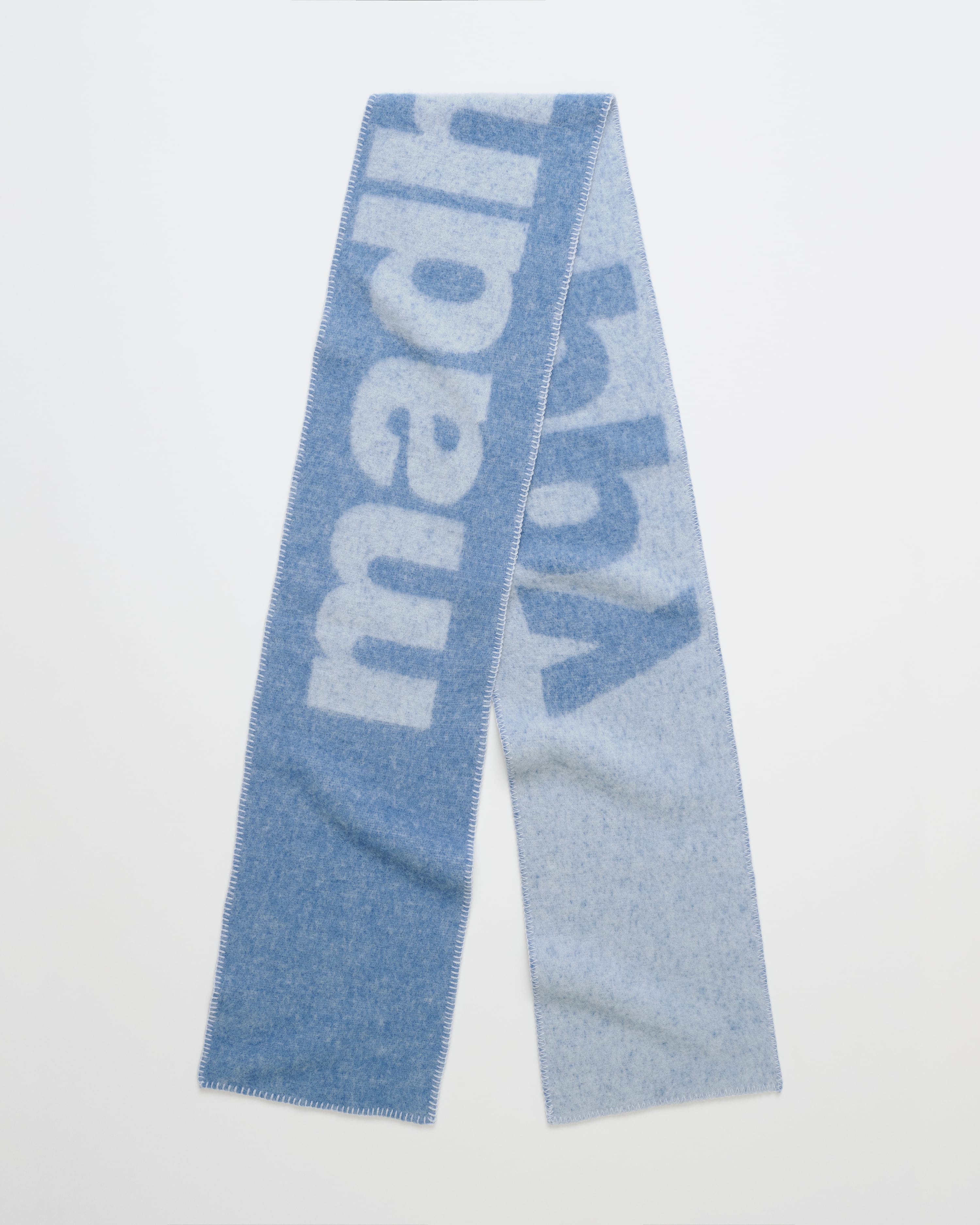 パピエ　ケープジップアップ　ネイビー Oversized Wordmark Scarf | Madhappy